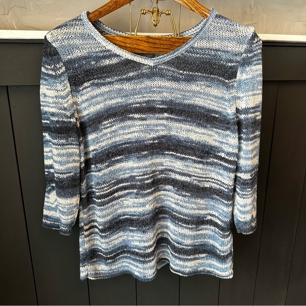 Chico's Women's Sweater Large Loose Knit Blue White Mix Stripe V Neck Size 2